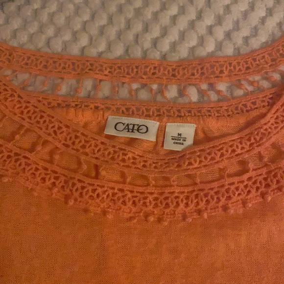 Women’s top - Picture 2 of 2